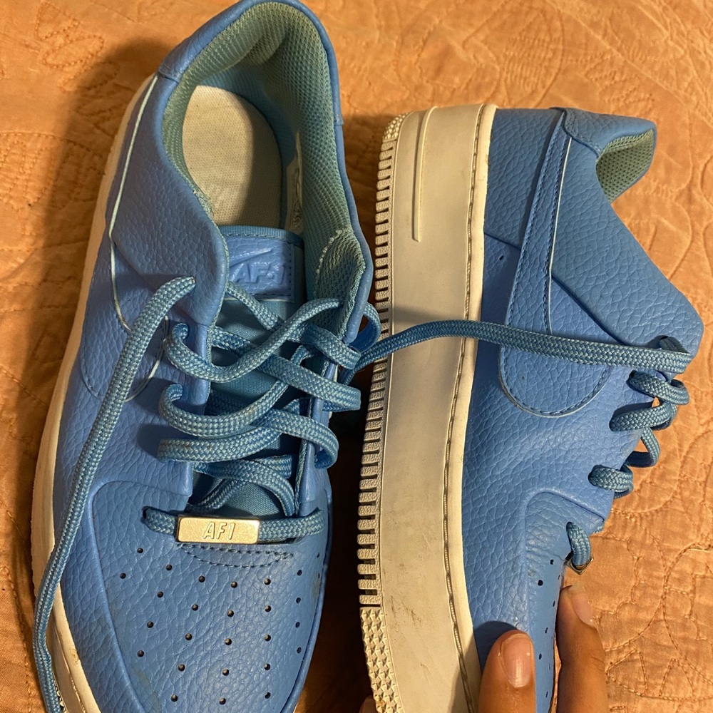 Blue Nike Air Force 1’s Size 9.5 - Picture 3 of 3
